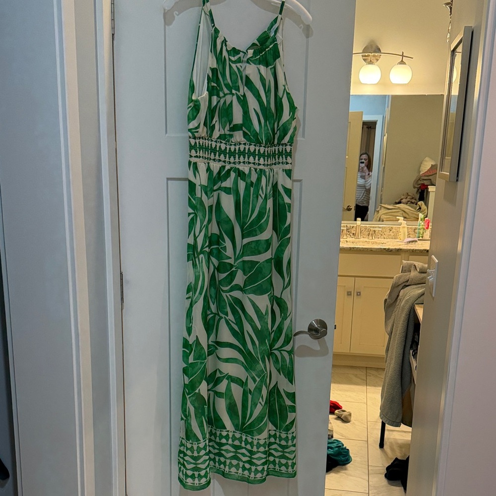London Times Green Leaf Print Maxi Dress Size 12